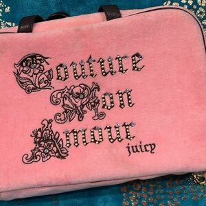 Final price offer - Juicy Couture Pink Make Up Bag